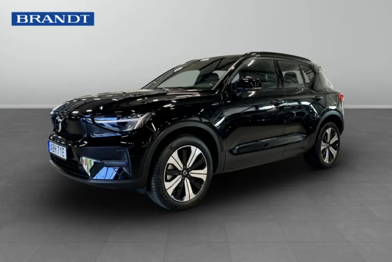 Volvo XC40 2023