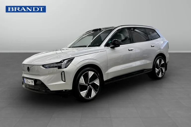 Volvo EX90 2025