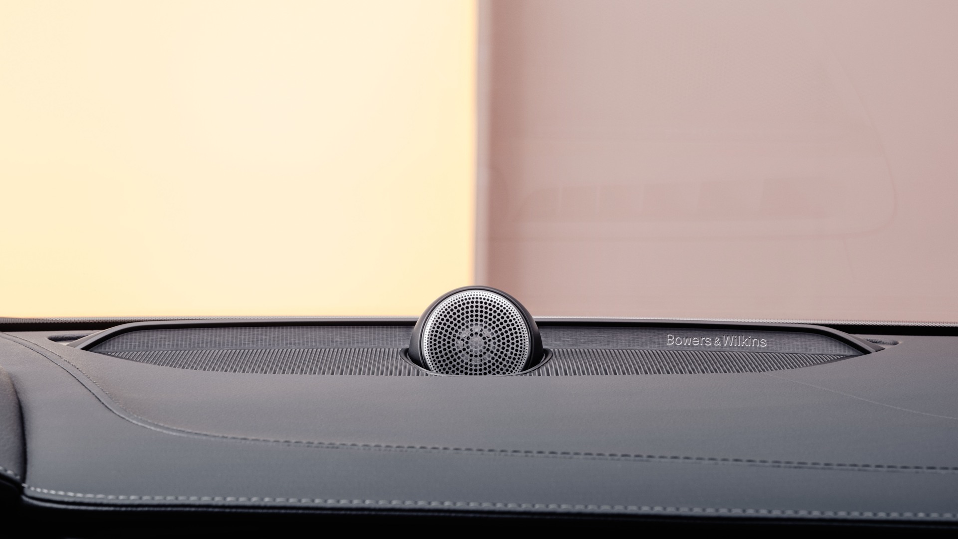 Välja ljudsystem i Volvo V90, mellan Bowers & Wilkins eller Harman Kardon Premium Sound