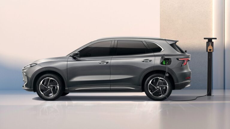 MGS5 hos Brandt. Helt elektrisk suv.