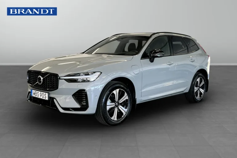 Volvo XC60 2025