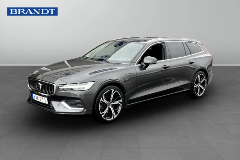 Volvo V60 2023