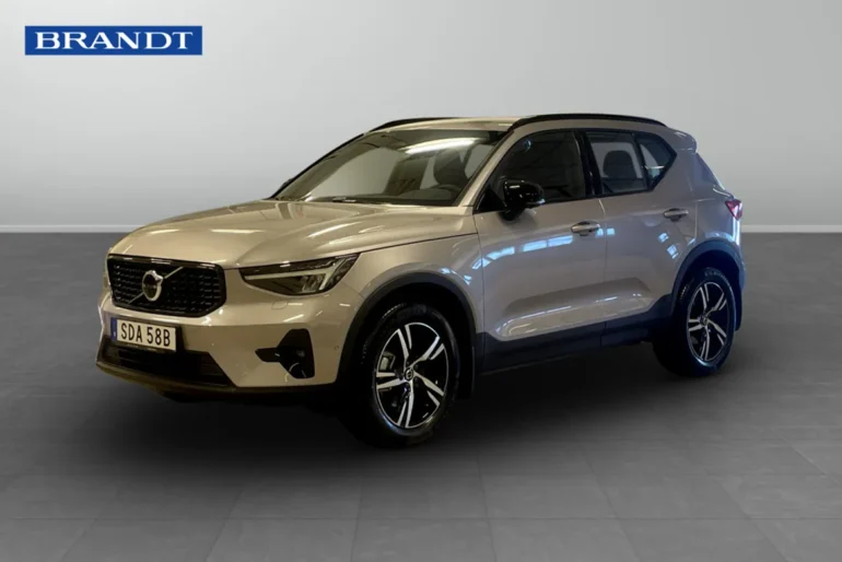 Volvo XC40 2026