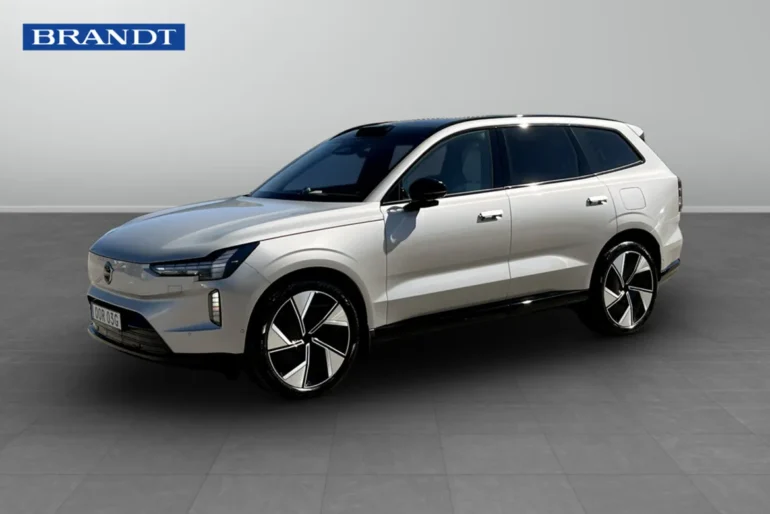 Volvo EX90 2025