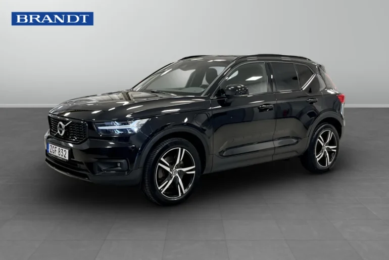 Volvo XC40 2021