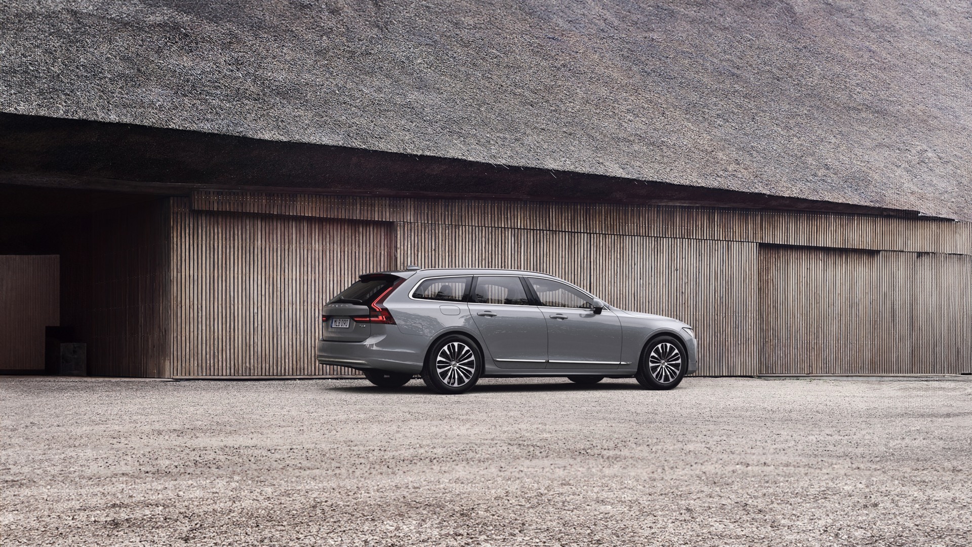 Volvo V90 är en kombi skapad för både komfort och äventyr